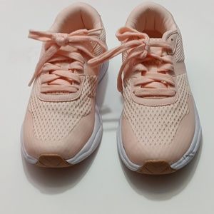 AVIA Women's Peach  Fabric Upper Lace Up Sneakers - 8